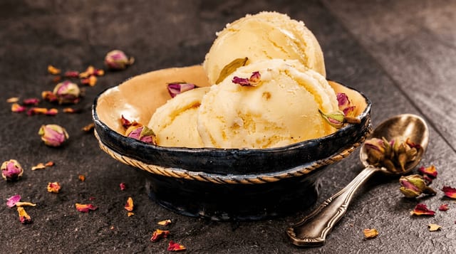 Traditional Matka Kulfi.